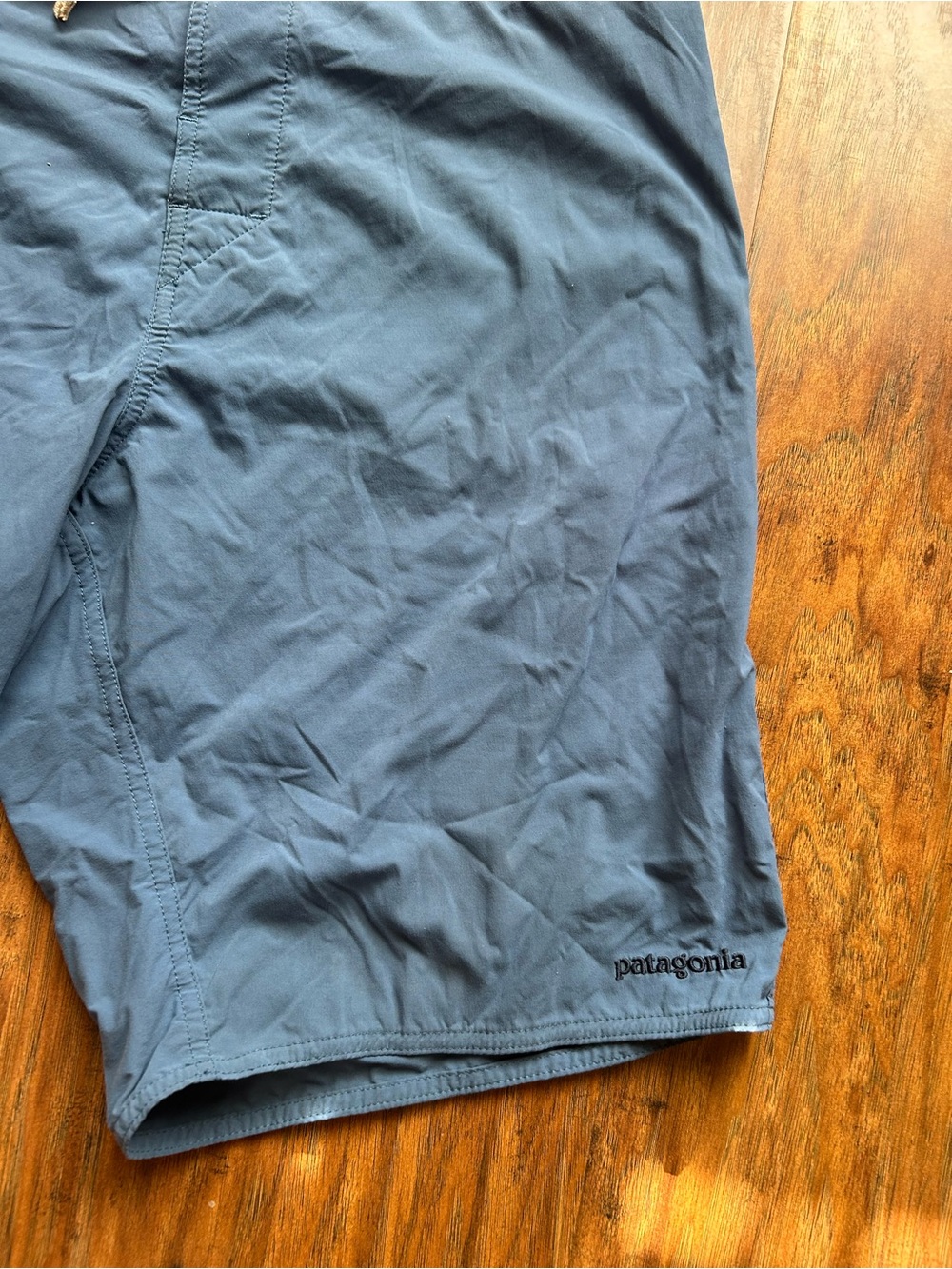 Patagonia Men's Swim Board Shorts Swim Trunks Blue Pocket Drawstring - Picture 3 of 9